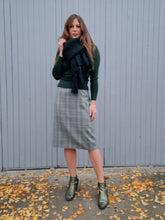 Charger l'image dans la galerie, Jupe vintage Ève - Imprimé prince de Galles. Taille XL, 42, 44. Made in France.
