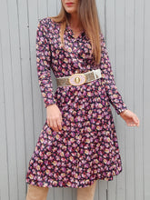 Charger l'image dans la galerie, Robe vintage Olga - Fleurie colorée. Taille M, 38, 40.
