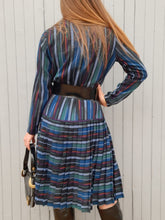 Charger l'image dans la galerie, Robe vintage Ollie - Plissée bleue. Taille M, 38, 40. Jean Biolay Paris. Made in France.