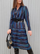 Charger l'image dans la galerie, Robe vintage Ollie - Plissée bleue. Taille M, 38, 40. Jean Biolay Paris. Made in France.