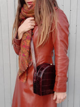 Charger l'image dans la galerie, Sac vintage Margot - Cuir Bordeaux rigide.