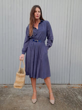 Charger l'image dans la galerie, Robe vintage Agatha - Bleue. Taille M, 38, 40. Jean Bailly Paris. Made in France.