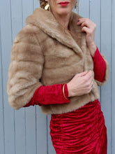 Charger l'image dans la galerie, Boléro / Veste vintage Chloé- Fourrure synthétique marron. Taille S, 36, 38. Made in France.