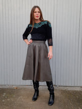 Charger l'image dans la galerie, Jupe vintage Stellia - Cuir marron. Taille L, 40, 42