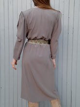 Charger l'image dans la galerie, Robe vintage Erin - Col drapé, manches à creuvé. Taille S, 36, 38. Caroline Rohmer. Made in France.