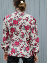 Charger l'image dans la galerie, Chemisier vintage Olga - Fleuri bordeaux. Taille M, 38, 40. Pierbé. Made in France.