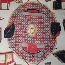Charger l'image dans la galerie, Foulard vintage Tessy - Carré Hermès - Les voitures à transformation. La Perriere. 89 x 87