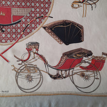 Charger l'image dans la galerie, Foulard vintage Tessy - Carré Hermès - Les voitures à transformation. La Perriere. 89 x 87