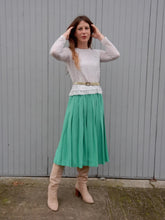 Charger l'image dans la galerie, Jupe vintage Amanda - Plissé fluide vert. Taille M, 38, 40. Made in France