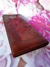 Charger l'image dans la galerie, Pochette vintage Milo - Cuir et peau de serpent marron.