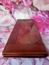 Charger l'image dans la galerie, Pochette vintage Milo - Cuir et peau de serpent marron.
