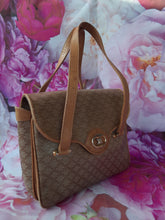 Charger l'image dans la galerie, Sac vintage Luce - Motif Macadam beige et brun. Logo Triomphe. Céline. Made in Italy