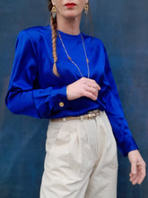 Charger l'image dans la galerie, Blouse vintage Charlie - Bleue roi. Taille M, 38, 40. Sycomore Paris. Made in France.