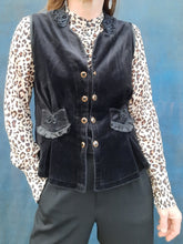 Charger l'image dans la galerie, Veston vintage Sophia - Velours noir et double boutonnage. Taille M, 38, 40. Made in France