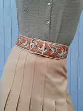Charger l'image dans la galerie, Ceinture vintage Angéla - Jacquard orange et doré. Taille XS, S. Made in France.