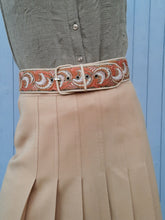 Charger l'image dans la galerie, Ceinture vintage Angéla - Jacquard orange et doré. Taille XS, S. Made in France.