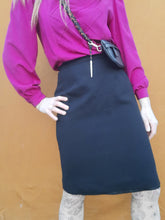 Charger l'image dans la galerie, Jupe vintage Nelly - Laine noire. Guy Laroche. Taille S, 36, 38. Made in France