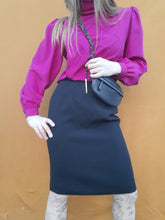 Charger l'image dans la galerie, Jupe vintage Nelly - Laine noire. Guy Laroche. Taille S, 36, 38. Made in France