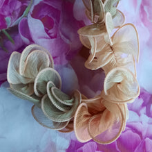 Charger l'image dans la galerie, Echarpe vintage Carlotta - Froufrous en voile.