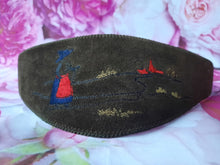 Charger l'image dans la galerie, Ceinture vintage Armelle - Cuir velours kaki. Paysanne. Taille L, 40, 42