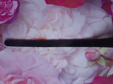 Charger l'image dans la galerie, Ceinture vintage Lydia - Nœud plat bordeaux. Taille unique.