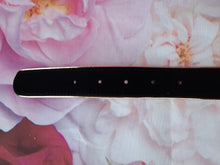 Charger l'image dans la galerie, Ceinture vintage Néfertiti- Velours noir et boucle dorée. Made in France