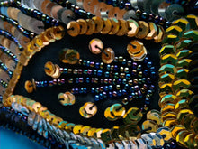 Charger l'image dans la galerie, Ceinture vintage Farah - Tissu noir orné de perles et sequins dorés et argentés