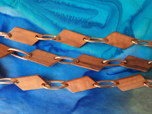 Charger l'image dans la galerie, Ceinture vintage Cyrielle - Chaîne en bois et métal doré. T 85