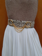 Charger l'image dans la galerie, Ceinture vintage Noor - Cuir et poils rasé léopard. Chaîne dorée. T 75. Jean François Esten. Made in France.