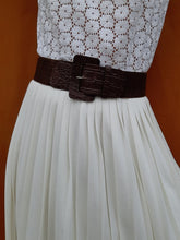 Charger l'image dans la galerie, Ceinture vintage Louise - Grosse boucle. Élastiquée marron. T 80. Made in France.