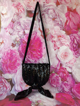 Charger l'image dans la galerie, Pochette nœud vintage Lali - Azzaro pour Renata Boutique. Velours et sequins noir. Made in France.