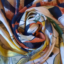 Charger l'image dans la galerie, Foulard vintage Johanna - Fleurs de savane. Claude Boissy Paris. 85 x 85
