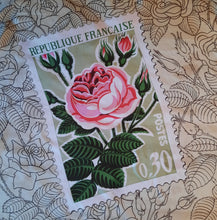 Charger l'image dans la galerie, Foulard vintage Céleste - Timbre fleuri en soie naturelle. Henry à la Pensée. Made in France. 77 x 81