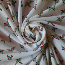 Charger l'image dans la galerie, Foulard vintage Loanna - Envolée d'oies sauvages - Ted Lapidus. 67 x 67