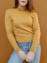 Charger l'image dans la galerie, Pull vintage Célia - Col montant boutonné. Moutarde. Taille S, 36, 38