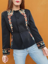 Charger l'image dans la galerie, Blazer vintage Carry - Très cintré. Broderies géométriques. Taille M, 38, 40. Garuzo
