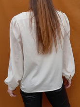 Charger l'image dans la galerie, Blouse vintage Léna - Plumetis irisés et boutonnage sur le côté. Taille XL, 42, 44.