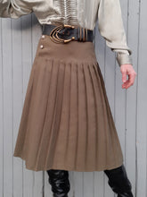 Charger l'image dans la galerie, Jupe vintage Sophie - Plissée vert kaki. Taille XXL, 44, 46.