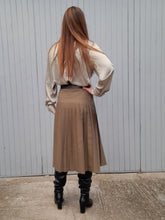 Charger l'image dans la galerie, Jupe vintage Sophie - Plissée vert kaki. Taille XXL, 44, 46.