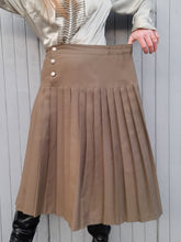 Charger l'image dans la galerie, Jupe vintage Sophie - Plissée vert kaki. Taille XXL, 44, 46.