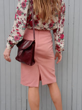 Charger l'image dans la galerie, Jupe crayon vintage Dianne - Rose. Taille M, 38, 40. Meja. Made in France