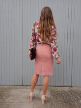 Charger l'image dans la galerie, Jupe crayon vintage Dianne - Rose. Taille M, 38, 40. Meja. Made in France