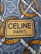 Charger l'image dans la galerie, Cravate Céline Paris. Pure soie. Fabriquée en Espagne.