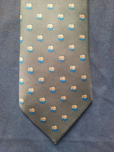 Charger l'image dans la galerie, Cravate Hermès Paris. 100 % soie. WWF pandas. Made in France.