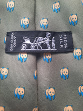 Charger l'image dans la galerie, Cravate Hermès Paris. 100 % soie. WWF pandas. Made in France.