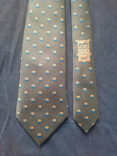 Charger l'image dans la galerie, Cravate Hermès Paris. 100 % soie. WWF pandas. Made in France.