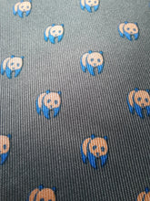 Charger l'image dans la galerie, Cravate Hermès Paris. 100 % soie. WWF pandas. Made in France.