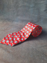 Charger l'image dans la galerie, Cravate Paco Rabanne. - 100 % soie. Fabriquée en Italie