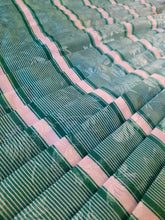 Charger l'image dans la galerie, Ensemble vintage Gyna - Jupe plissée & Veste fine à rayures fleuries et irisées. Taille L, 40, 42. Made in France