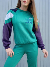 Charger l'image dans la galerie, Survêtement vintage Floria - Sweat-shirt et jogging Adidas. Vert et violet. Taille S, 36, 38.